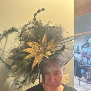 Elegant Black and Gold Fascinator with Peacock Feathers